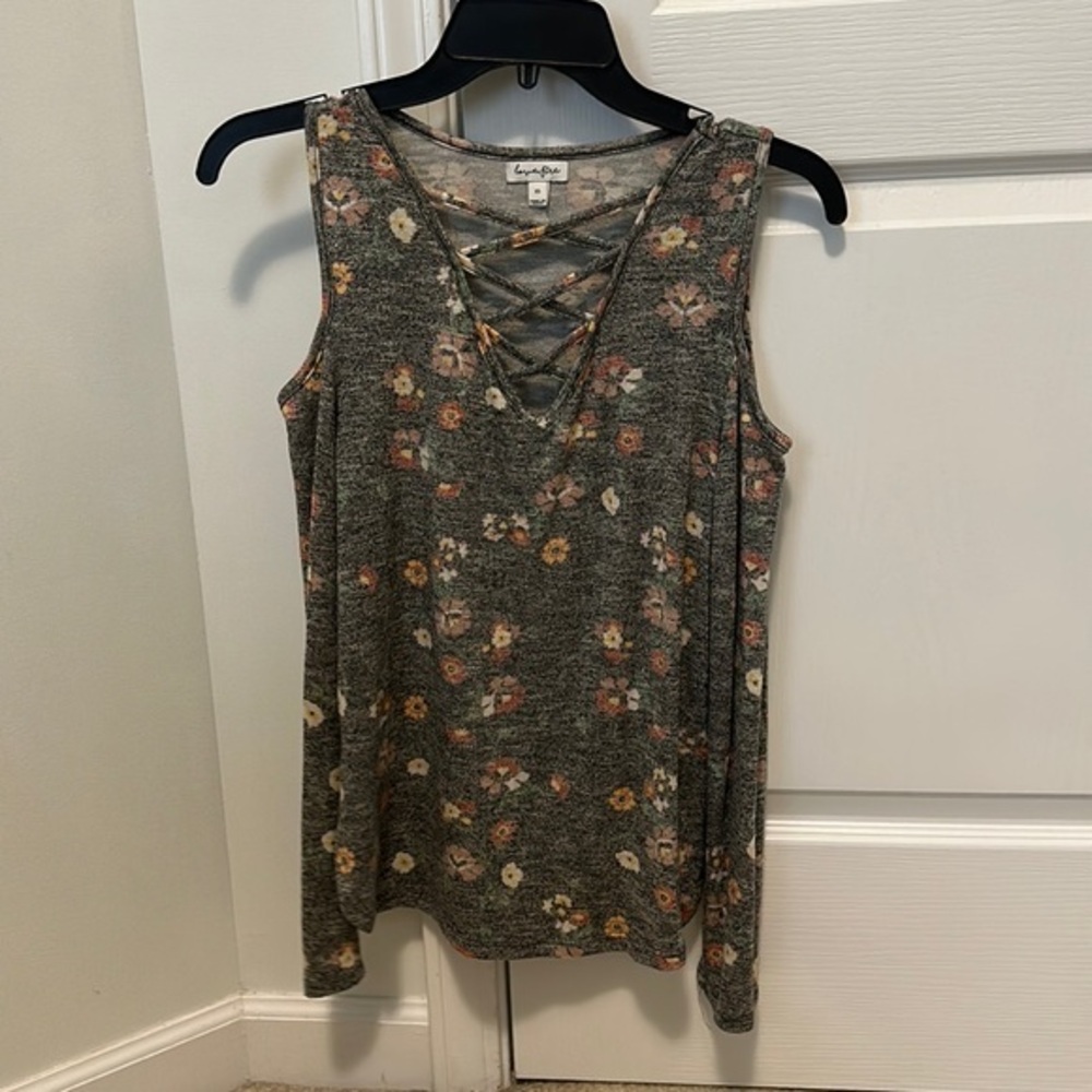 Love Fire Top